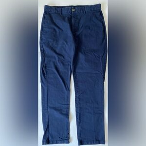 Old Navy Straight Bult-In-Flex Khaki Chino Pants Navy 33x32